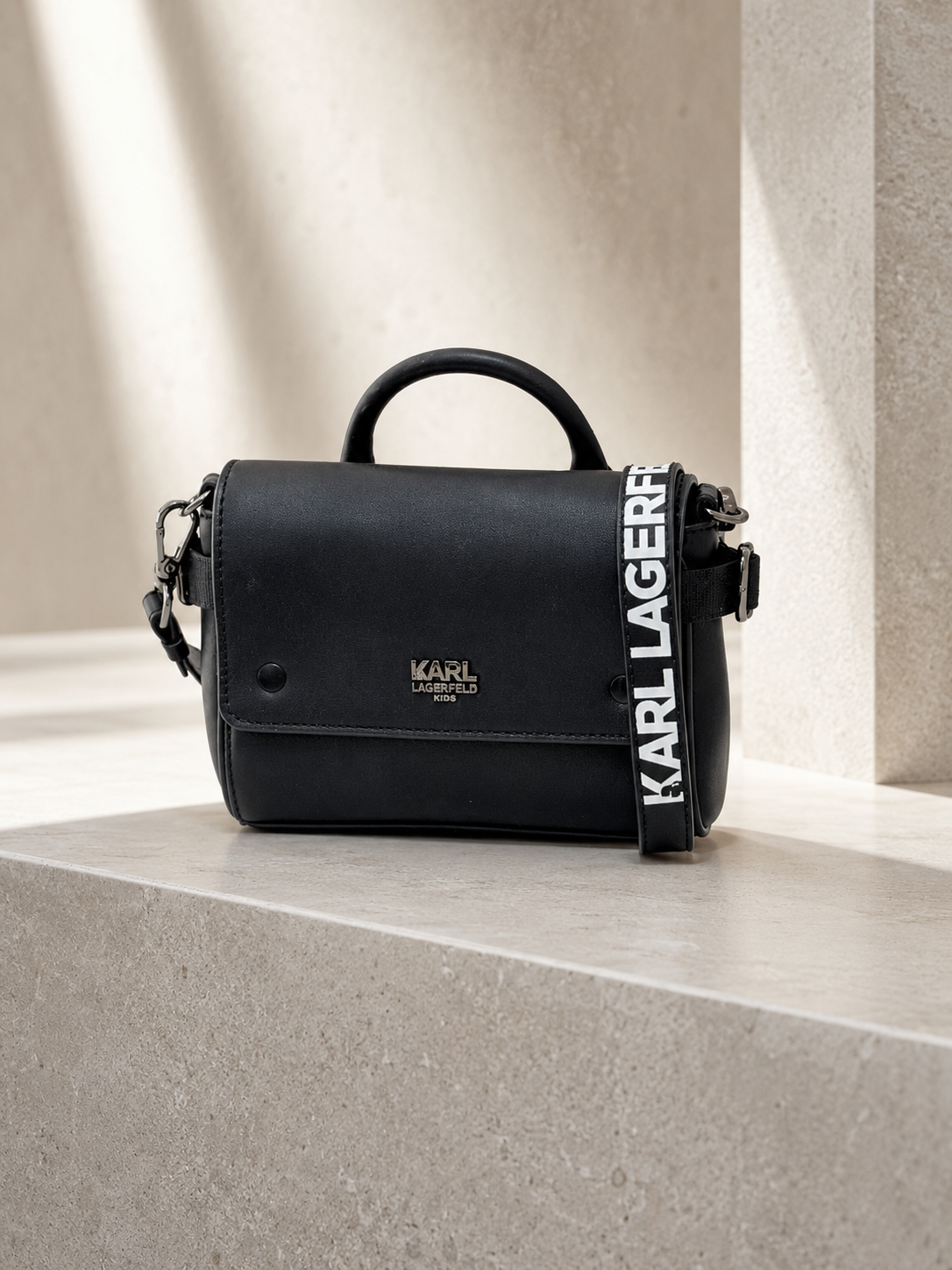 Karl Lagerfeld Kids — Mini Crossbody e zezë