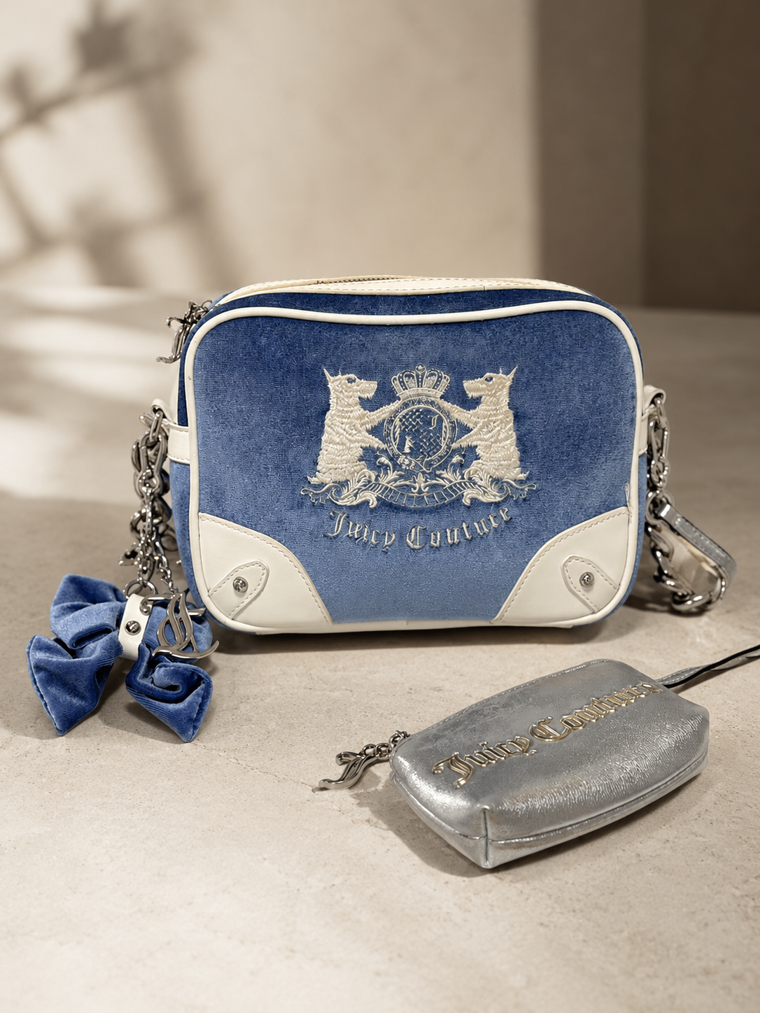 Juicy Couture — Crossbody Velvet Blu